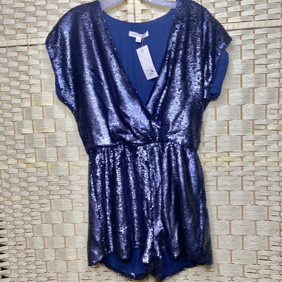 Honey Punch Pants - Honey Punch Navy Blue Sequin Holiday Wrap Top Short Sleeve Romper Small NWT